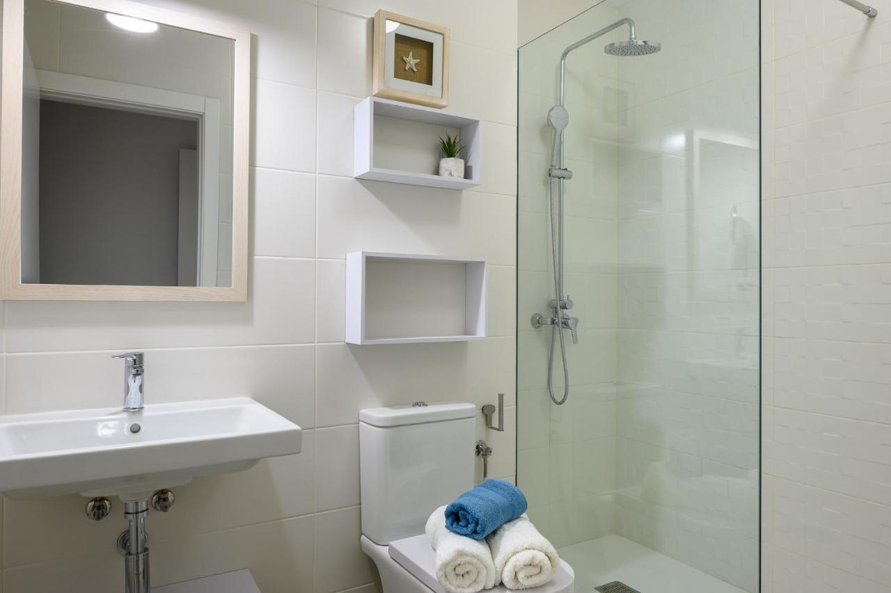 La Marinera House-Near The Beach, Fast Wifi, Air-Con On Main Bedroom And Sat Tv Playa Blanca  Exterior photo